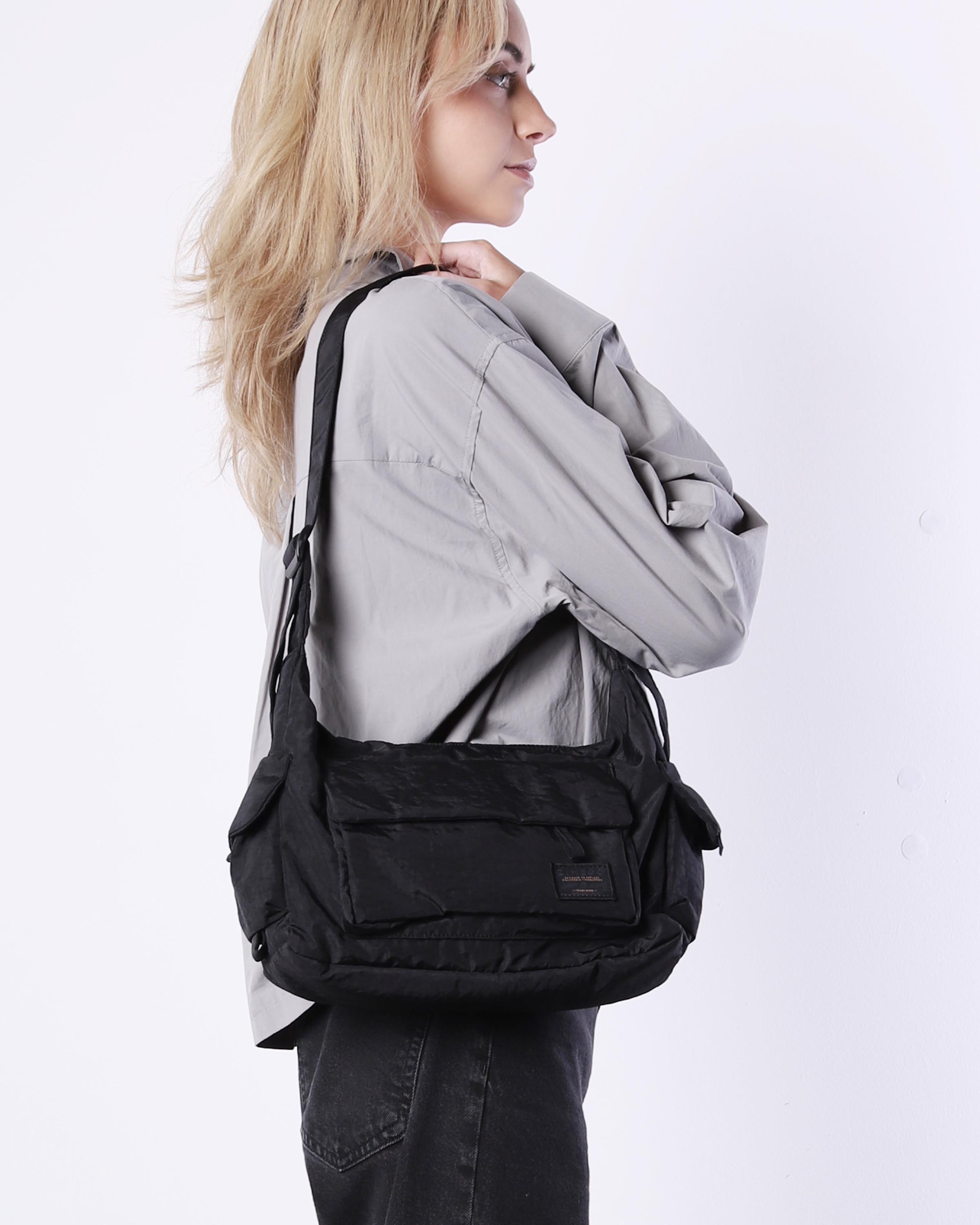 THE CARGO PACK-2